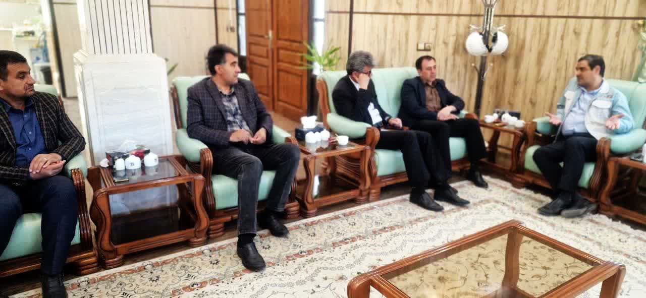 دیدار فرماندار فرخشهر،همراه با مسئولین منطقه با مدیرعامل فولاد توانآور آسیا